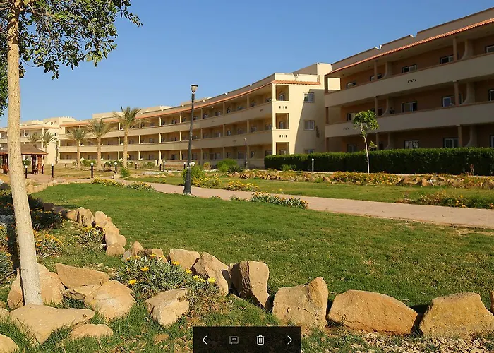 El Hayah - Families Only 3*