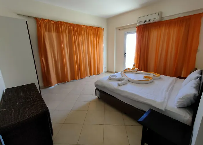 El Hayah - Families Only Üdülőközpont 3*