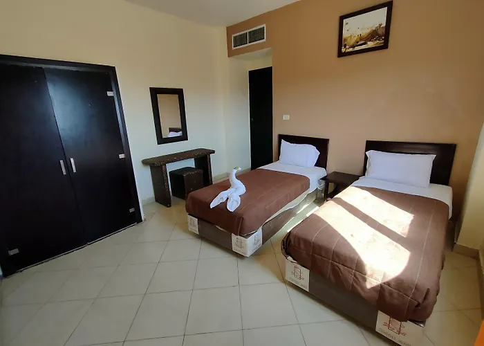 El Hayah - Families Only 3*